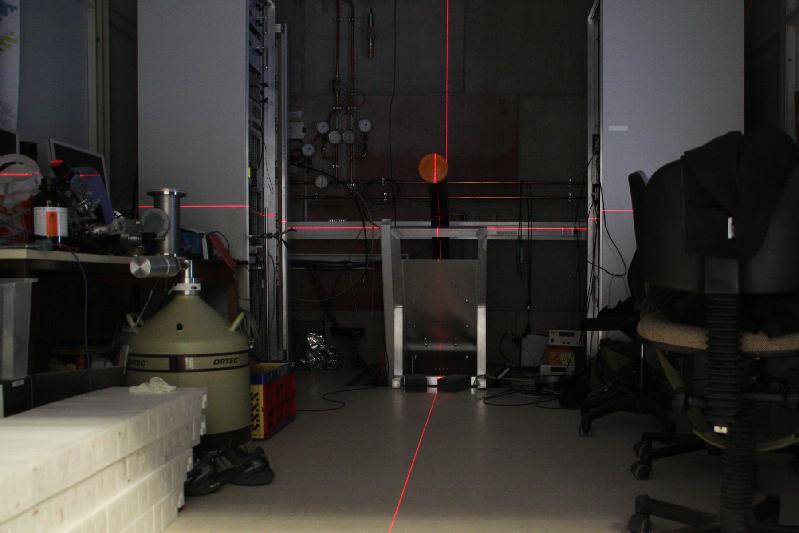 2010-01-29_07 Laser adjustment for the upcoming beamline of the MePS system in Lab 111d.